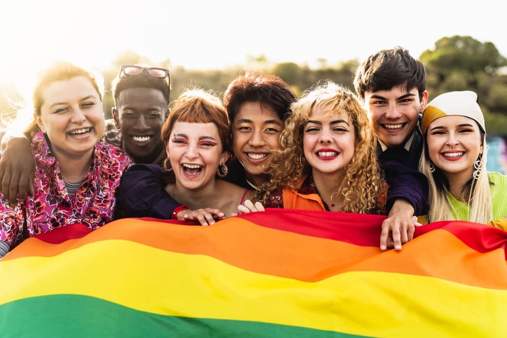 自殺を考えるLGBTQ